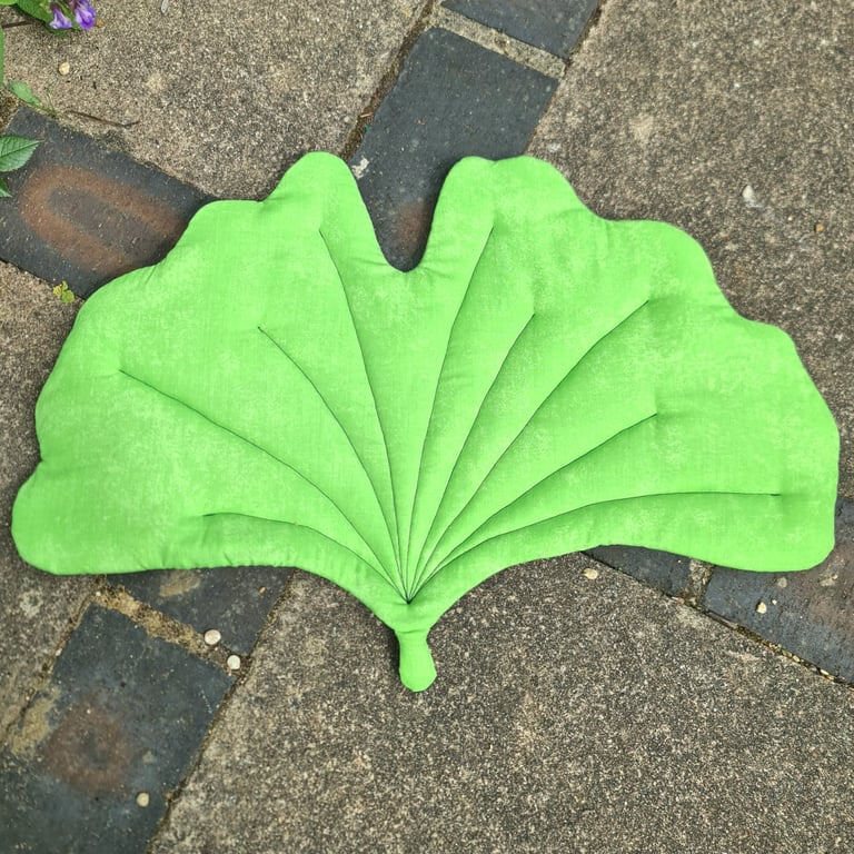 Ginko Leaf Mat - Spring Green