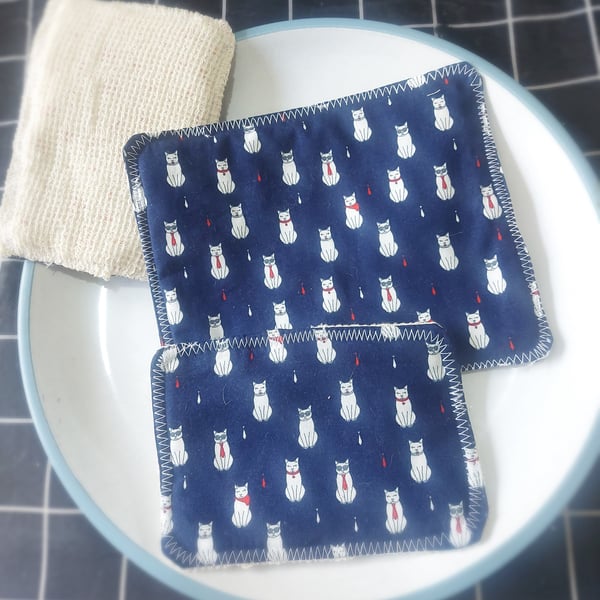 Cats Reusable kitchen and dish cloths, highly absorbent cleaning, animal lover