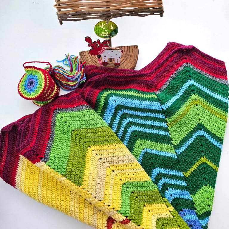 Cosy Gift Set, Multicoloured Blanket and Wind Spinner