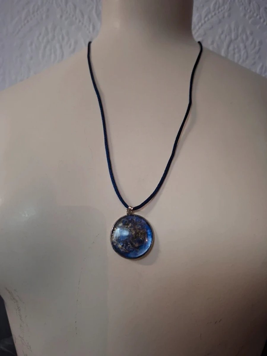Blue Inks Round  Hand Made Resin Crafted Pendant 