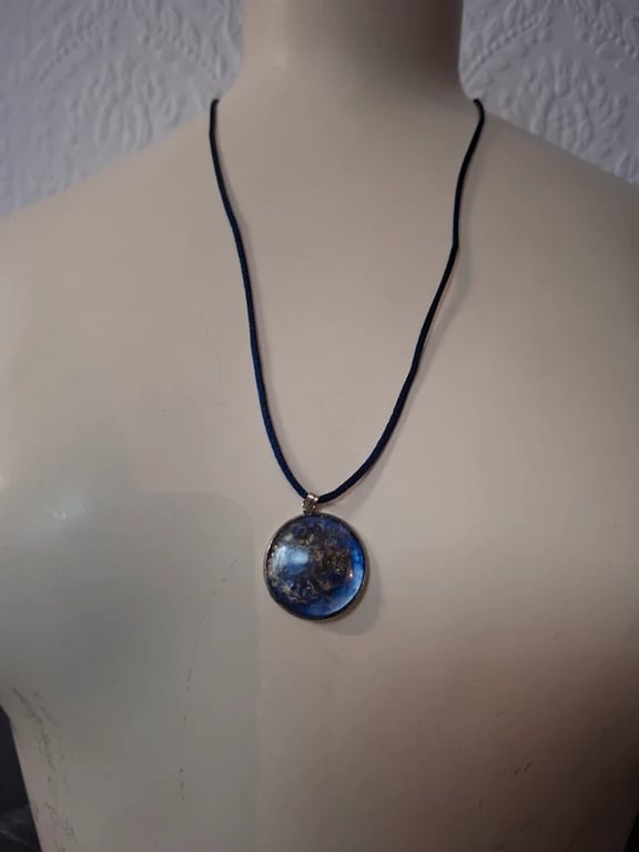 Blue Inks Round  Hand Made Resin Crafted Pendant 