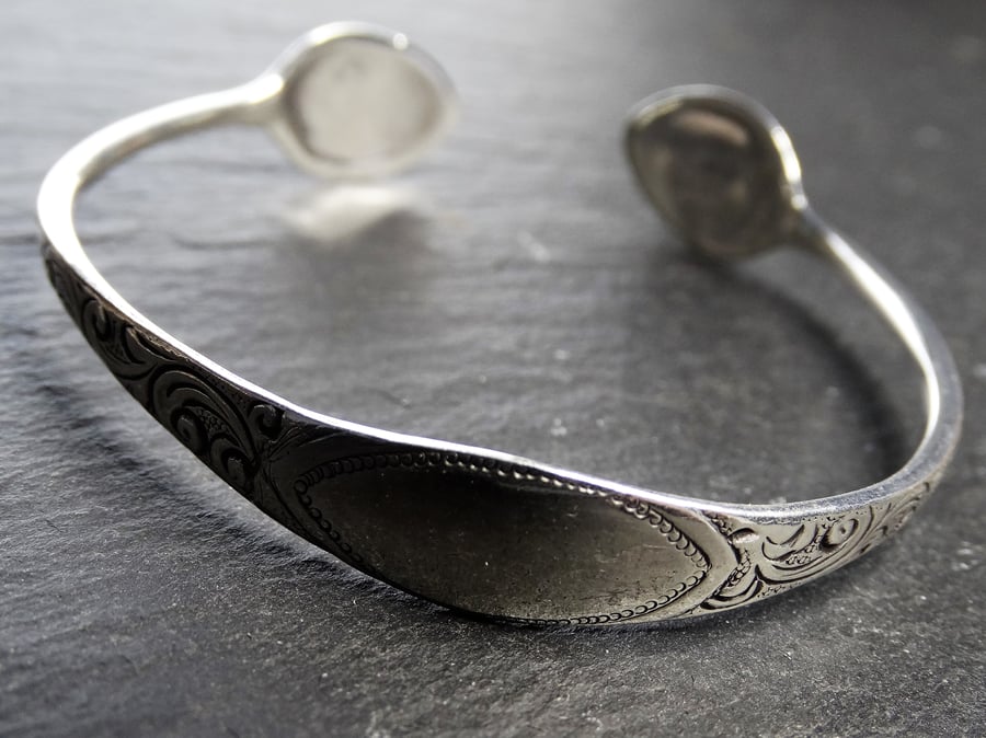 Sugar tong bangle from 1886. Sterling silver antique.