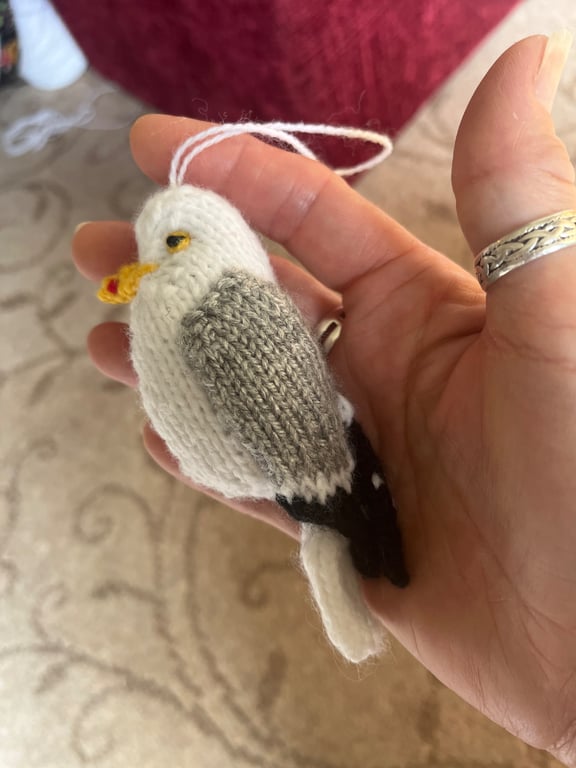 Seagull hand knit tree decoration
