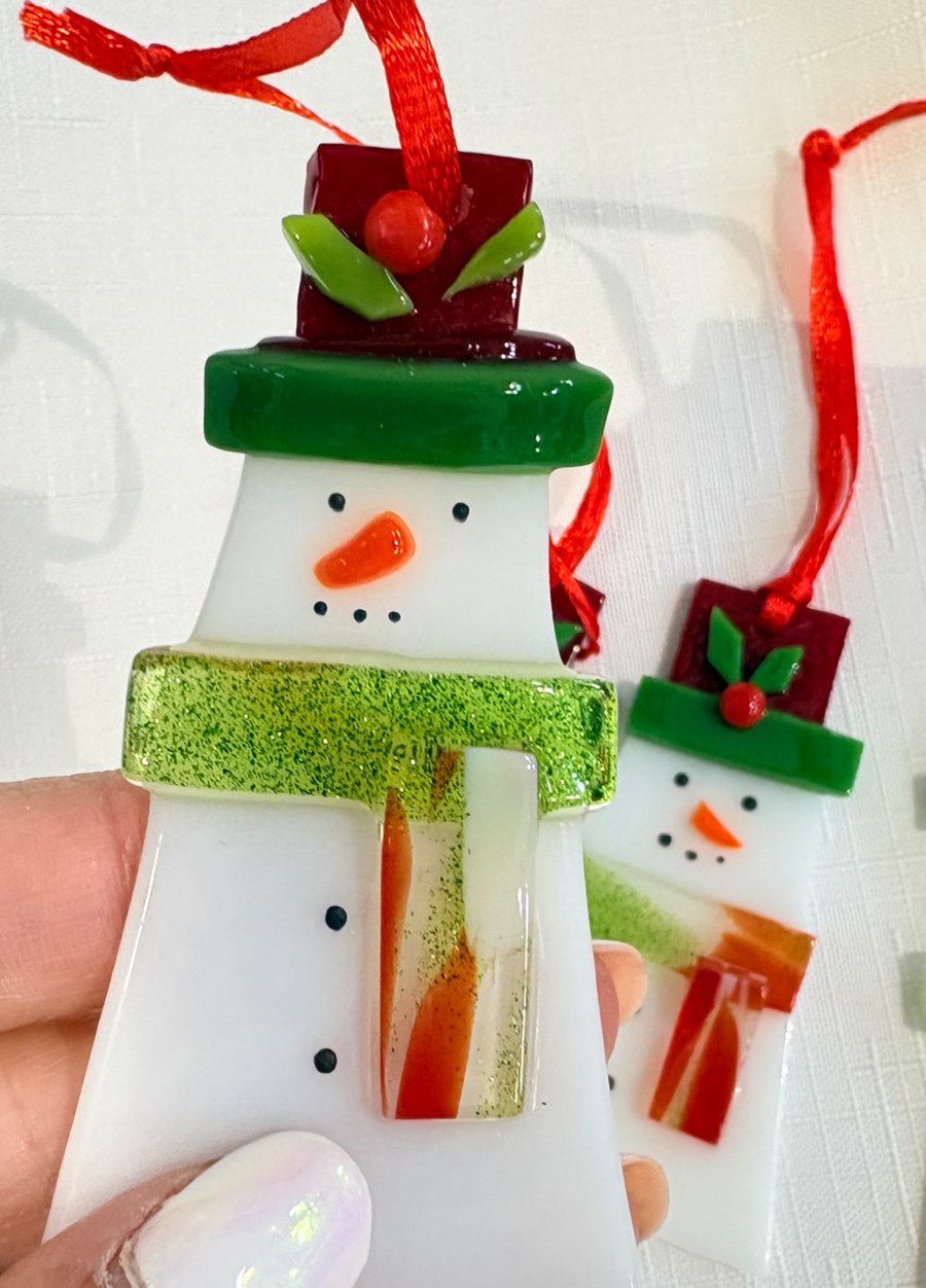 Traditional snowman Christmas decoration in fused glass