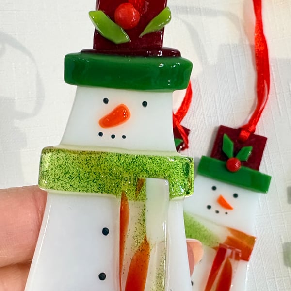 Traditional snowman Christmas decoration in fused glass