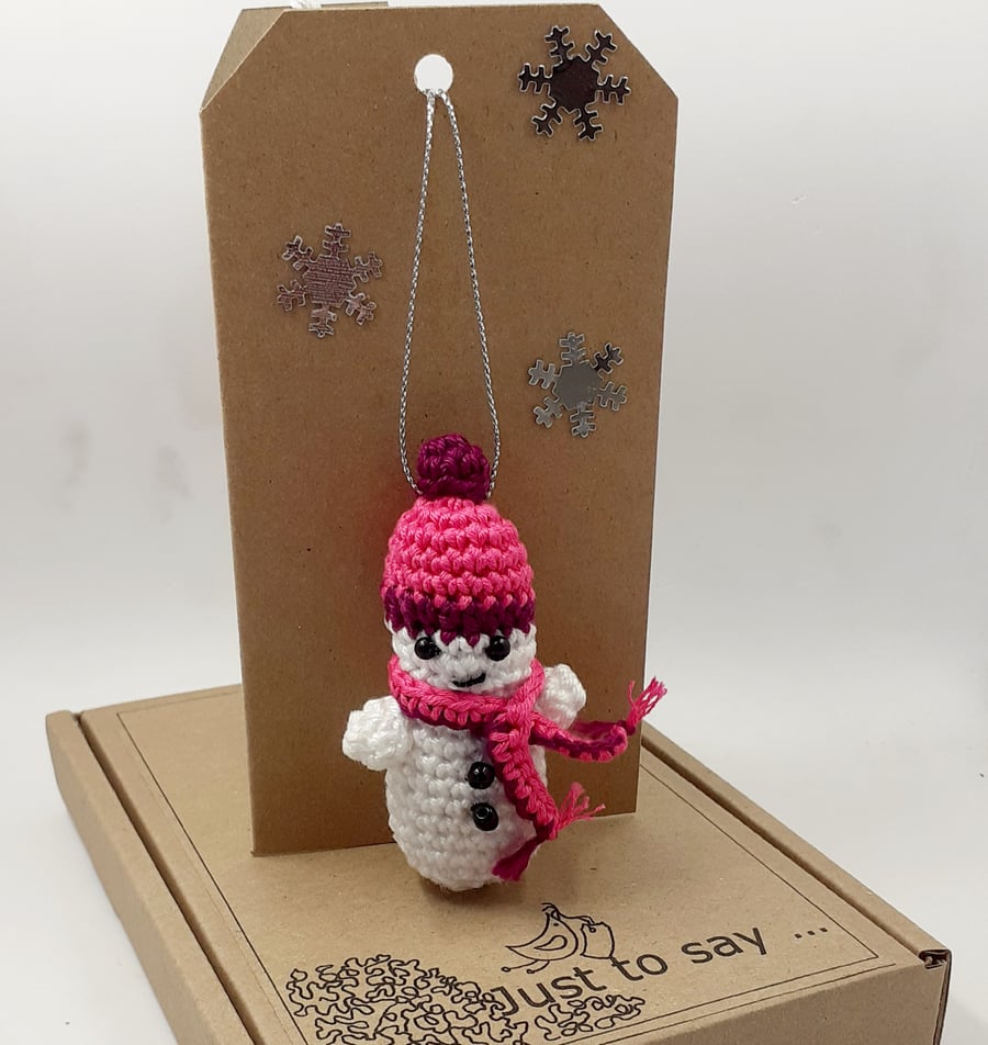 Card with Crochet Snowman Decoration 