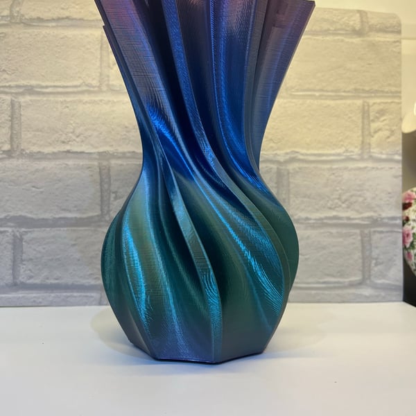 Watertight Vase