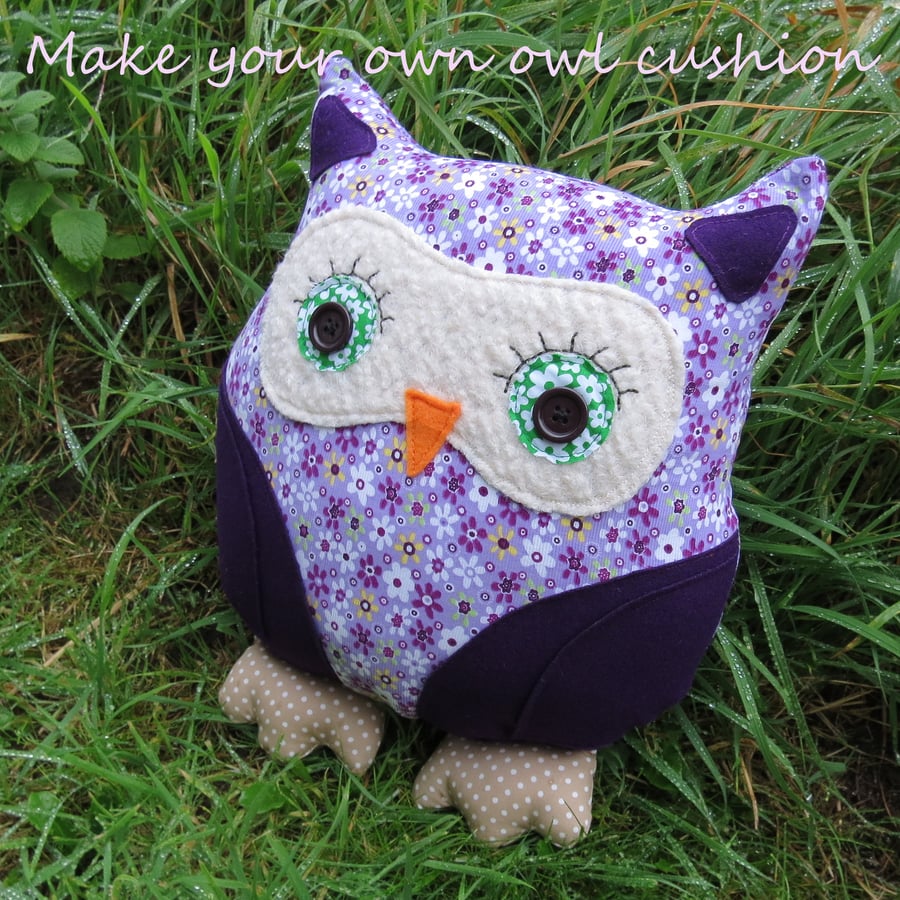 Make your own owl cushion.  Full size templates plus instructions.  Pattern.