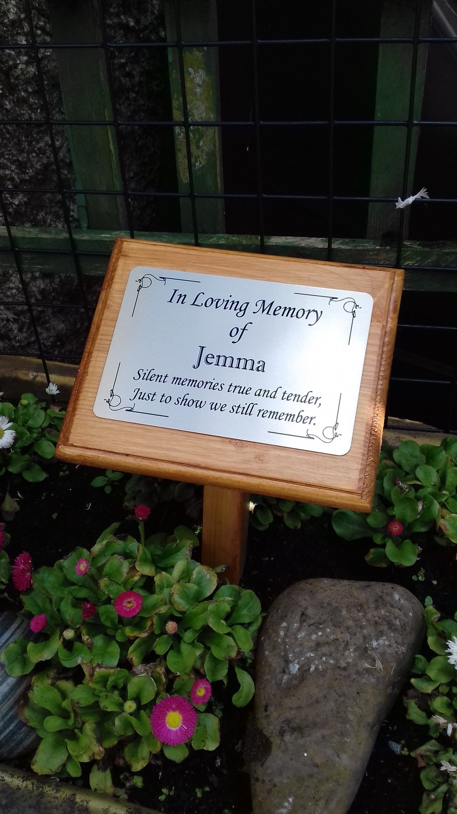 Wooden Memorial Grave memorial Plaque Cemetery Tree Remembrance Grave Plaque