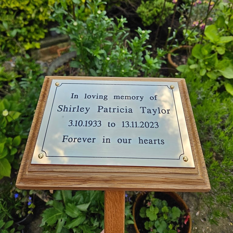 Engraved Polished Brass Memorial Plaque with Oak Stake