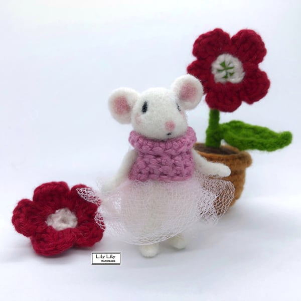 SOLD Sugar Plum, Miniature wool Mouse, needle felted by Lily Lily Handmade