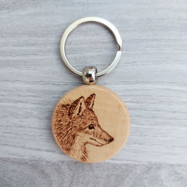 Fox Pyrography Wood Keyring. Ideal Letterbox Gift for Wildlife Lovers.
