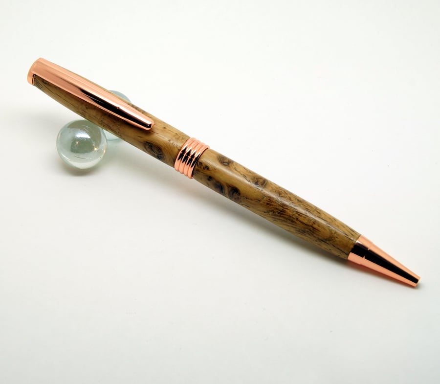 Streamline Twist pen in Old English Oak