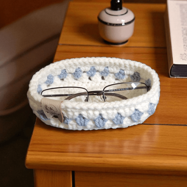 Glasses or trinket basket, hand crocheted 