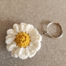 Daisy bag charm, Crochet keyring 