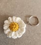 Daisy bag charm, Crochet keyring 