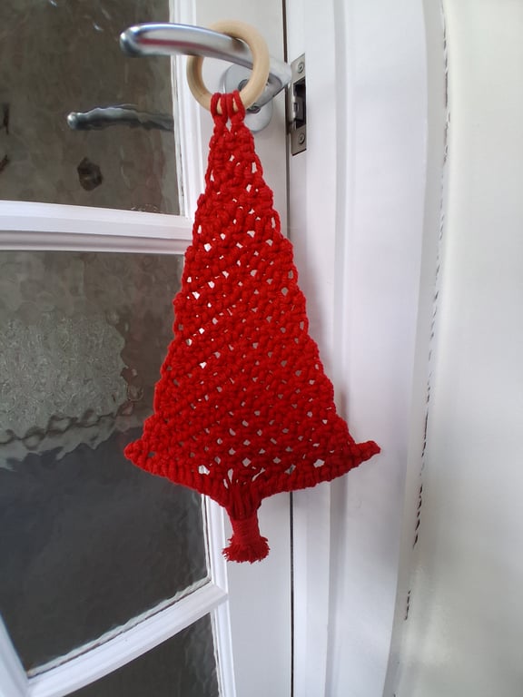 Macrame tree decoration