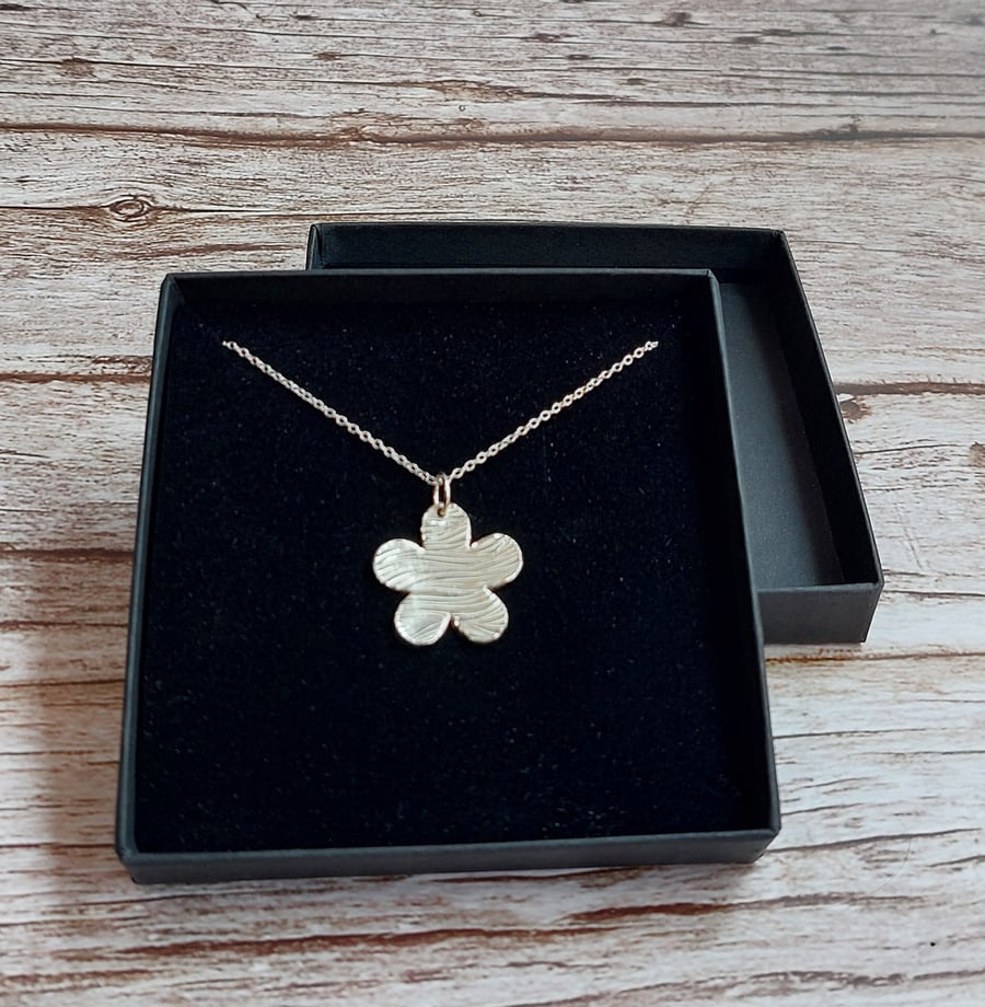 Silver Flower Necklace