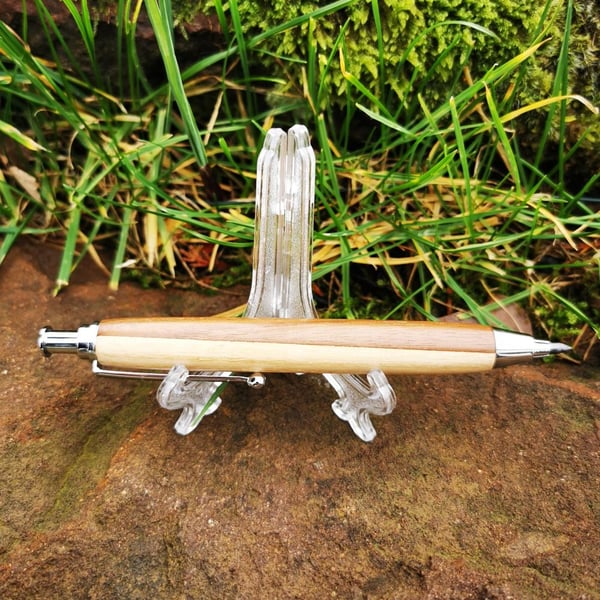 handturned wood pencil (3mm lead)