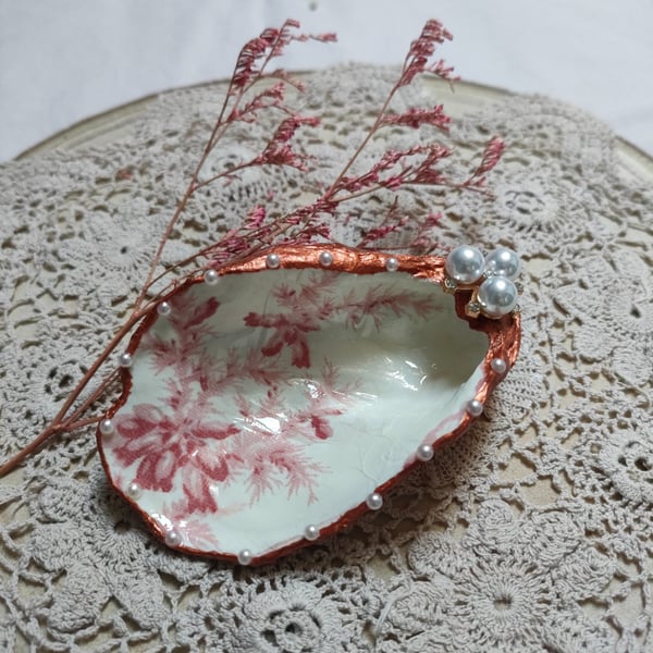 Oyster Shell Trinket Dish- Gift Boxed