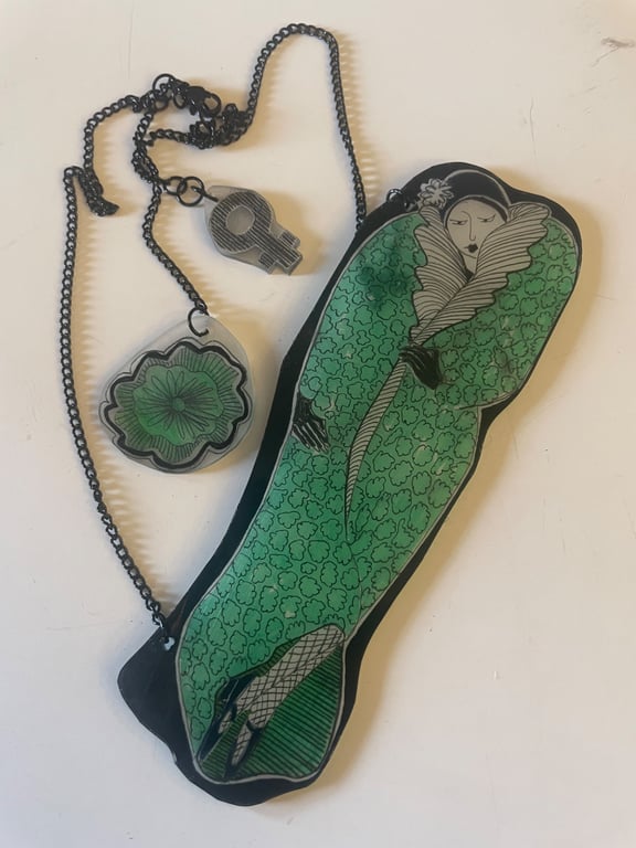 Necklace 