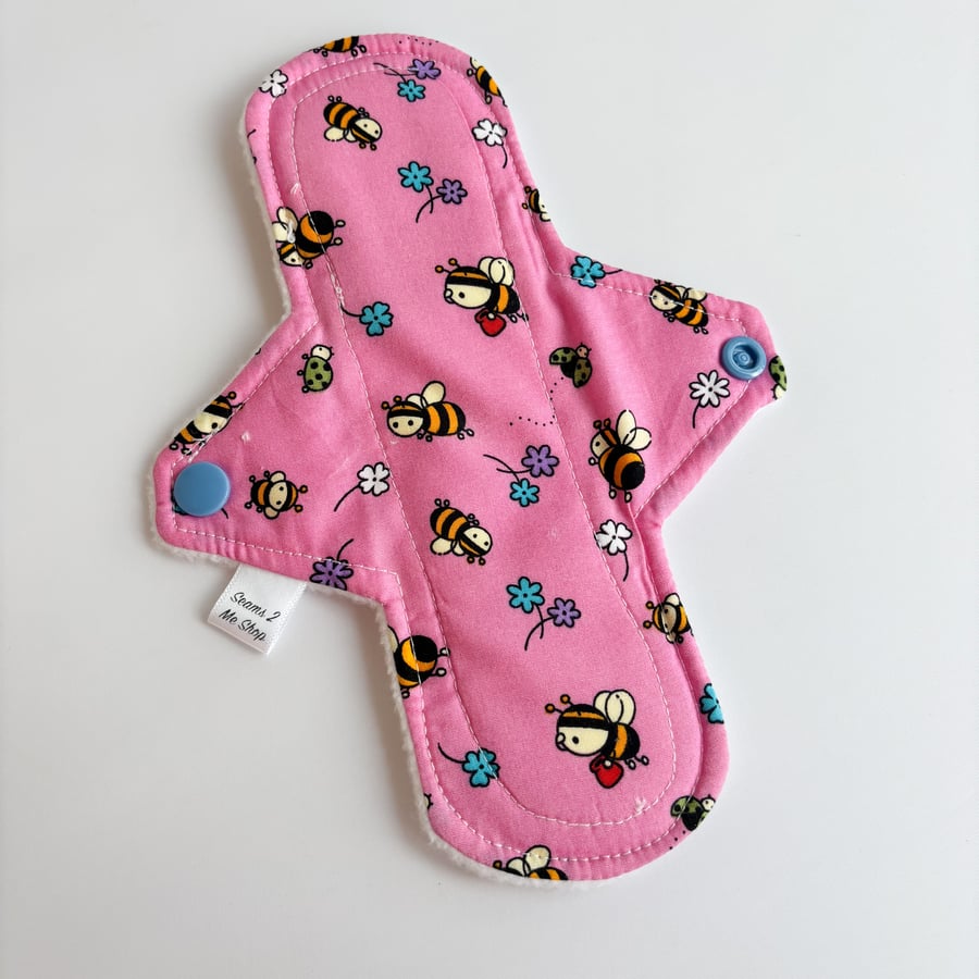 Standard Cloth Sanitary Pad  - Bees -8" Moderate