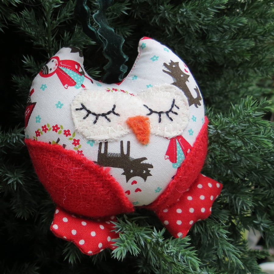 A festive hanging owl.  Door Hanger.  Christmas owl.