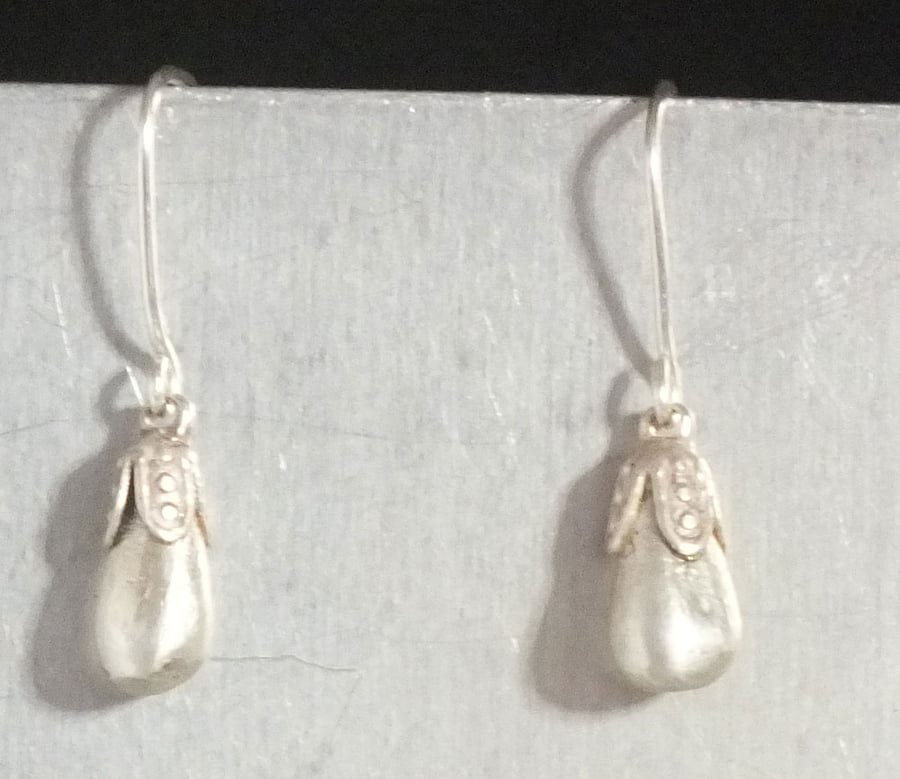 Tiny vintage style pear earrings in fine silver