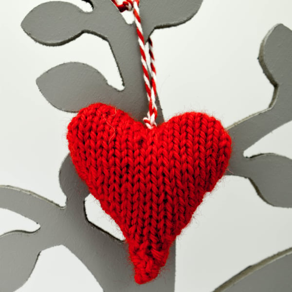 Hand knitted heart - Christmas Decorations - Red