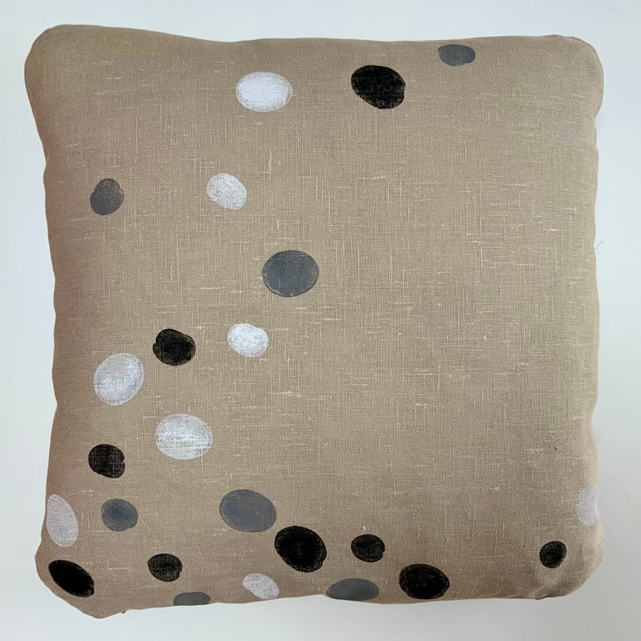 PEBBLE - Unusual, Cosy, Designer Hand-Block-Printed Cushion from Devon.