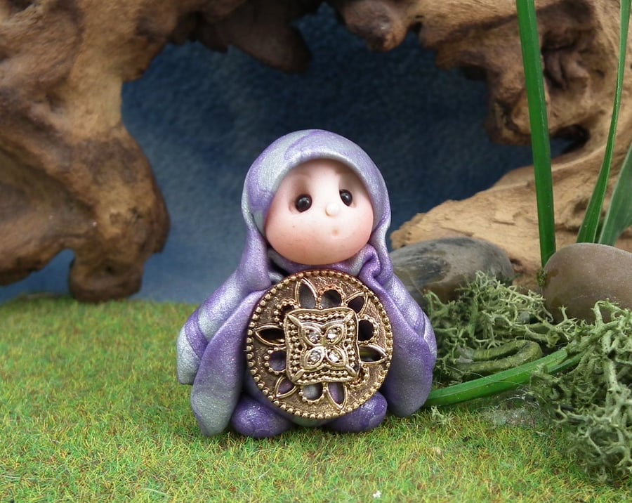 Tiny Gnome 'Devan' with golden shield OOAK Sculpt by Ann Galvin