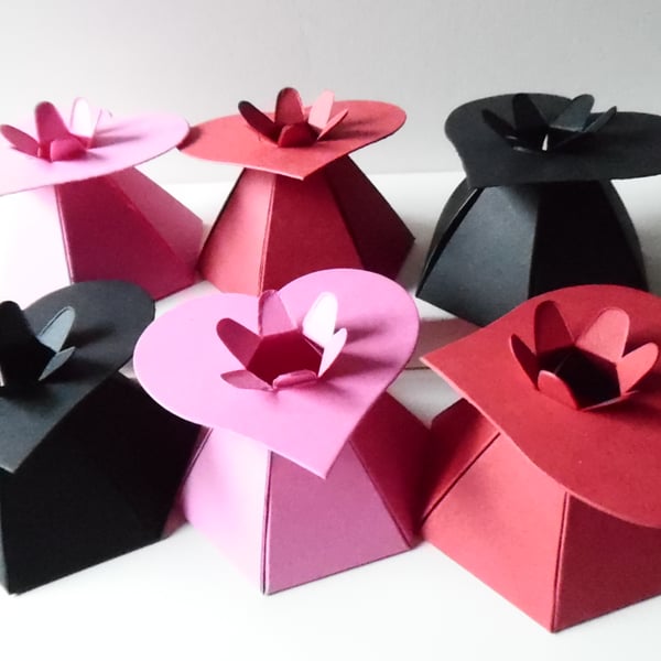 9 Assorted HEART Top Favour Boxes Gift Box, Weddings, baby shower