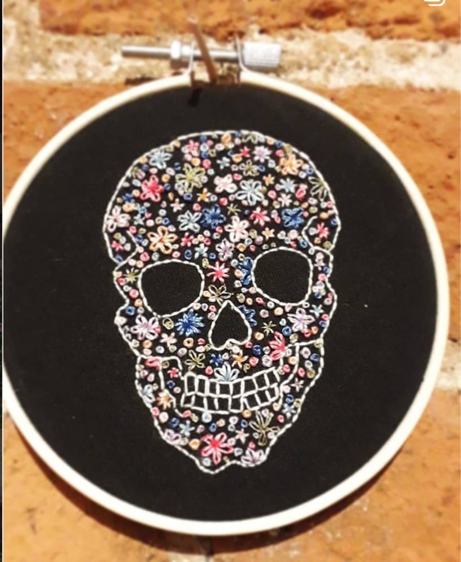 4" sugar skull embroidery hoop