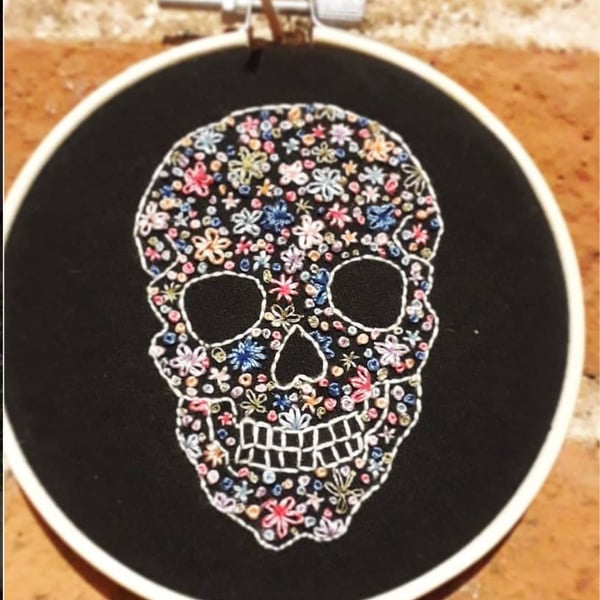 4" sugar skull embroidery hoop