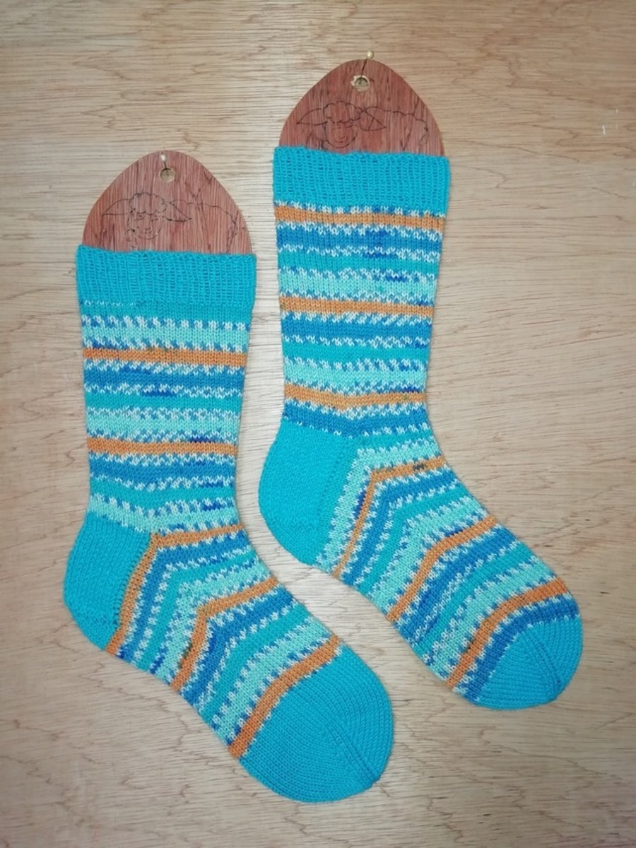 Hand knitted socks, KINGFISHER, MEDIUM, size 5-7