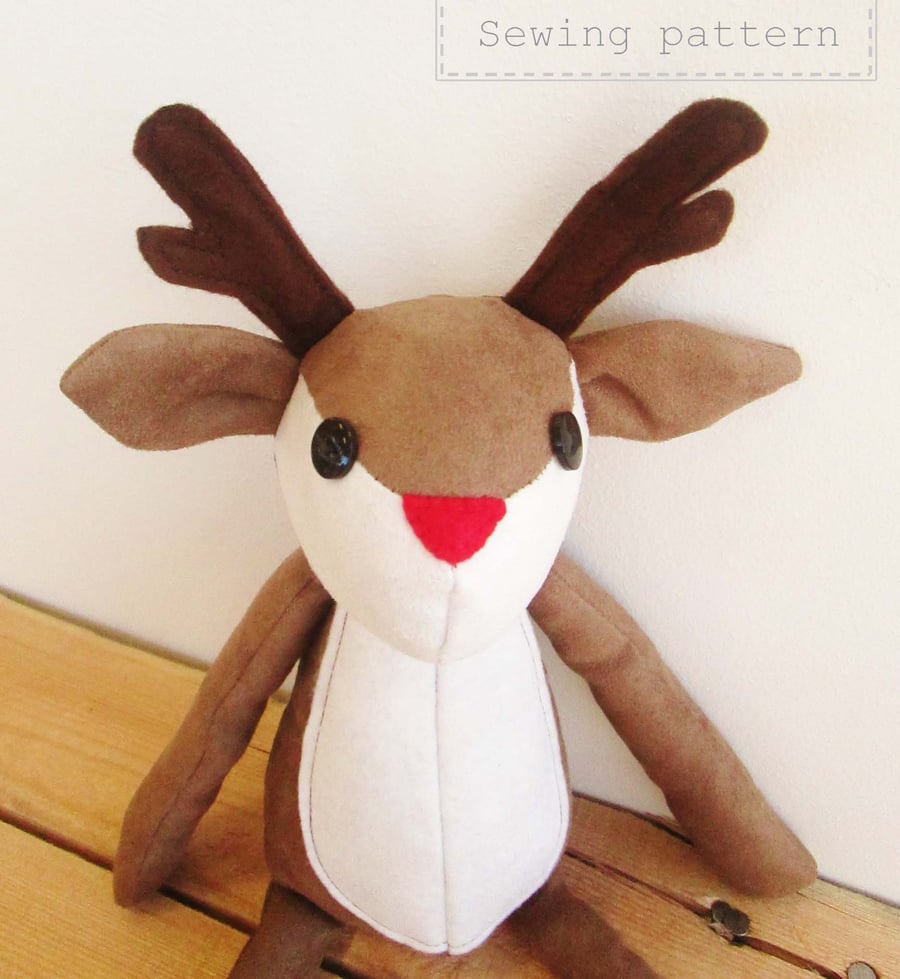 Mr Reindeer Sewing Pattern, Christmas Reindeers, PDF Sewing pattern