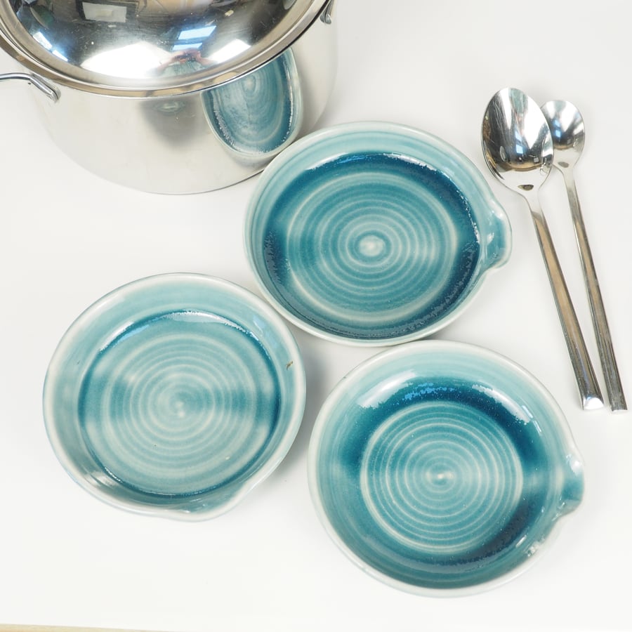 Transparent Blue Spoonrest