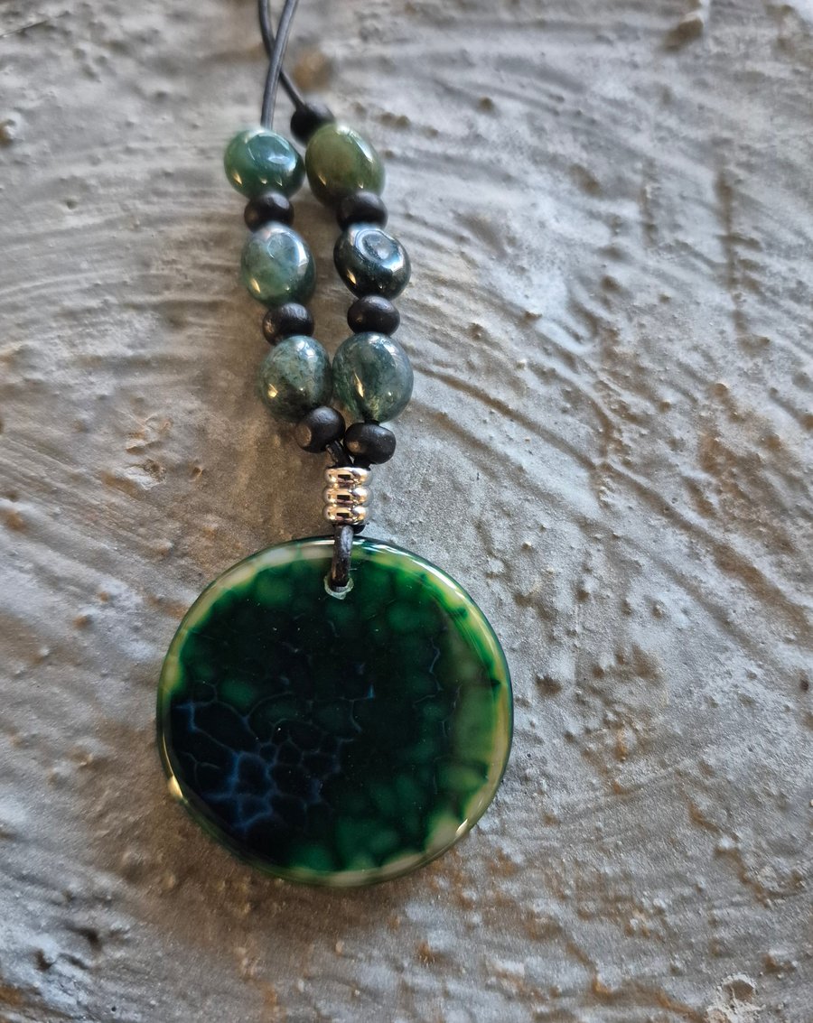 Green Dragon Veins Agate Round Pendant
