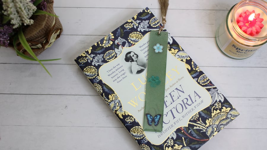  Green Resin Bookmark with Blue butterfly and Flowers