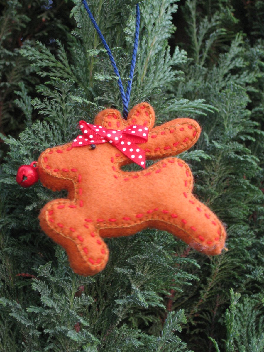 Felt gingerbread reindeer