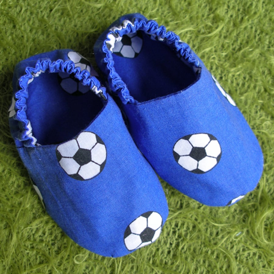 Babys first Football Boots - team blue