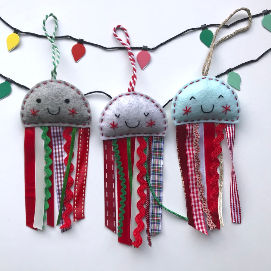 Festive Christmas Jellyfish Tree Decoration