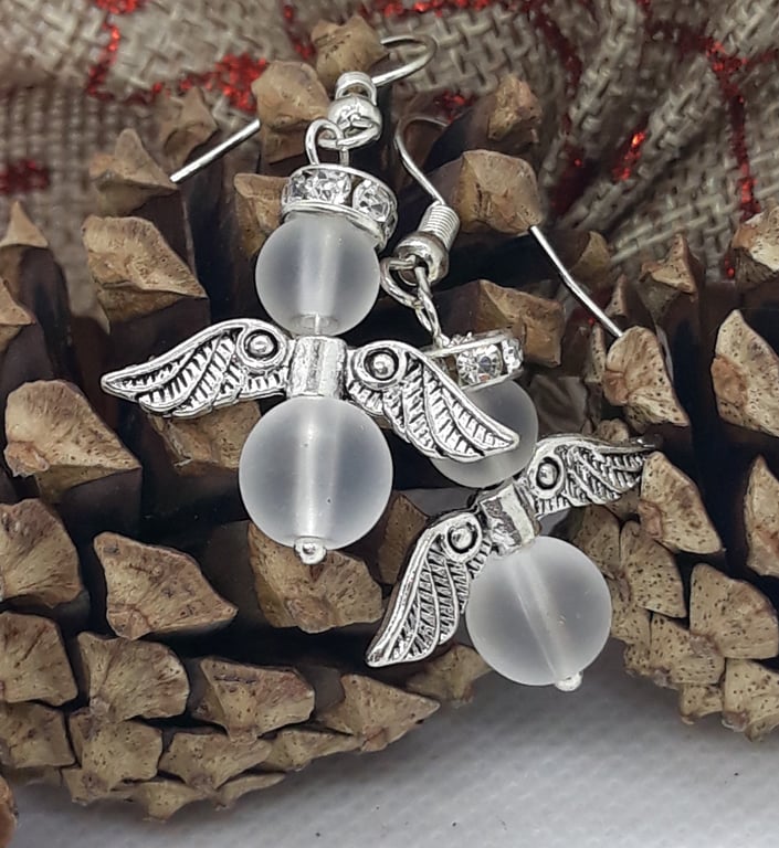 CHE04 Festive Christmas Quartz Angel drops