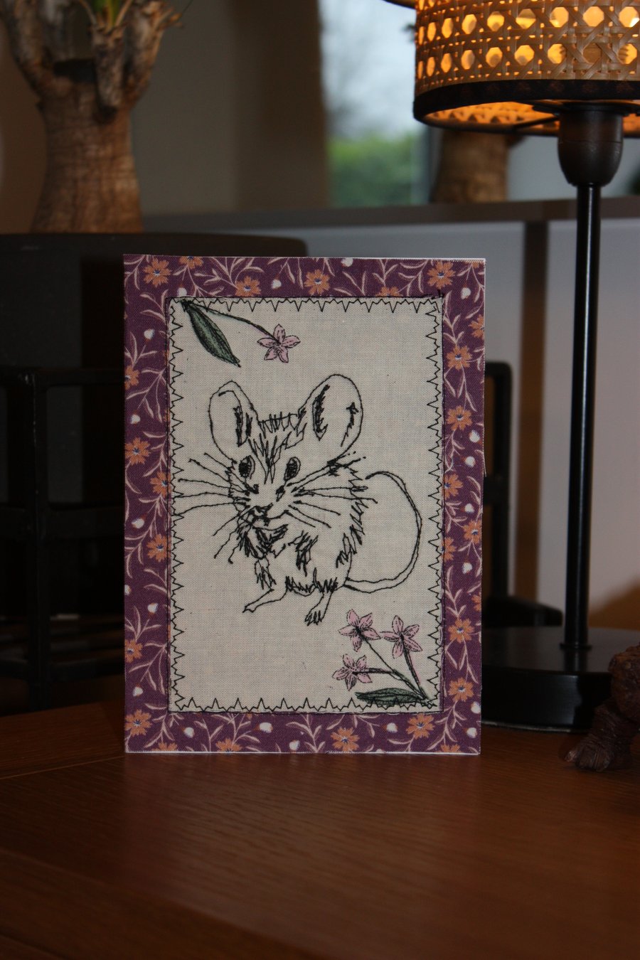 burgundy mouse with floral edge card