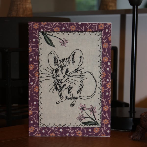 burgundy mouse with floral edge card