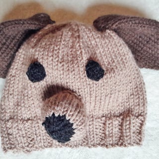 Baby's novelty knitted puppy hat
