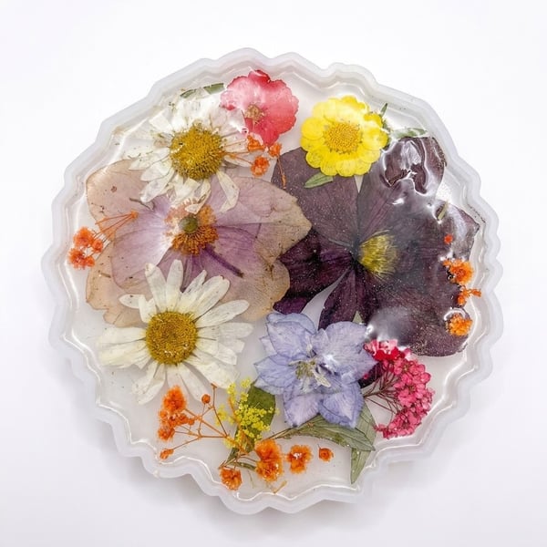 Floral dish 