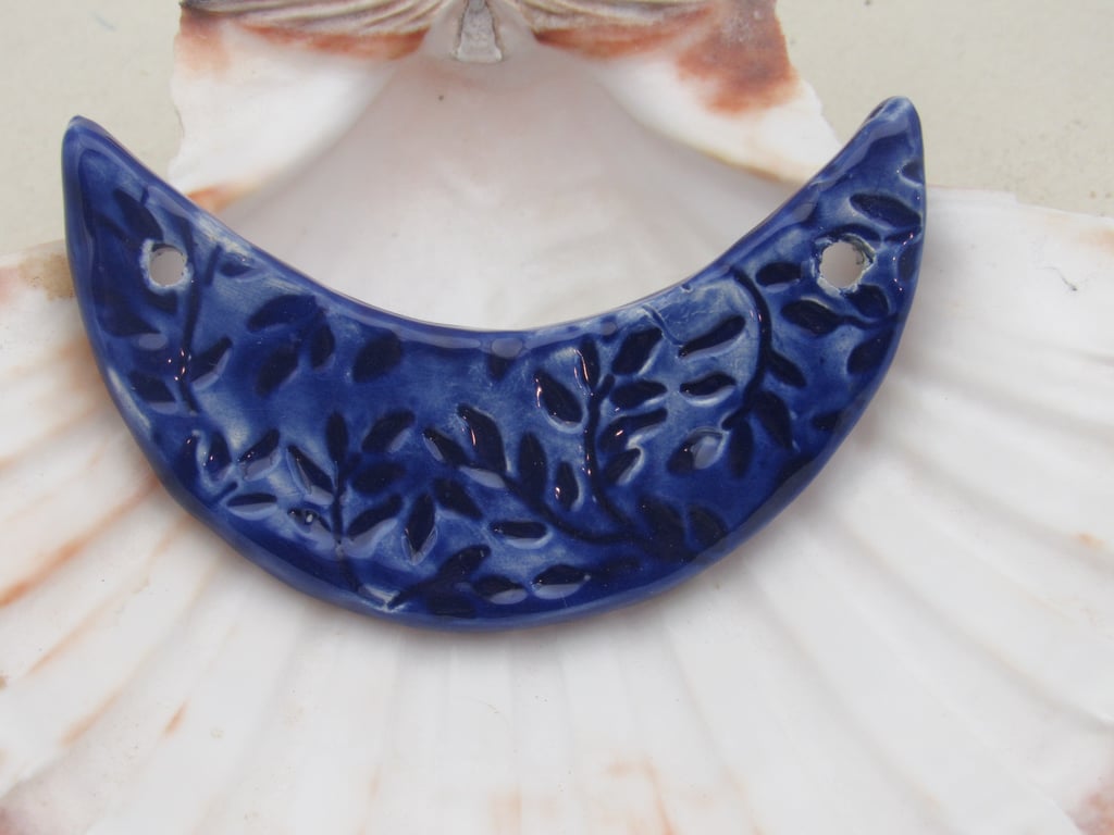 Cobalt Blue Leaf Pattern Ceramic Crescent Bib Pendant