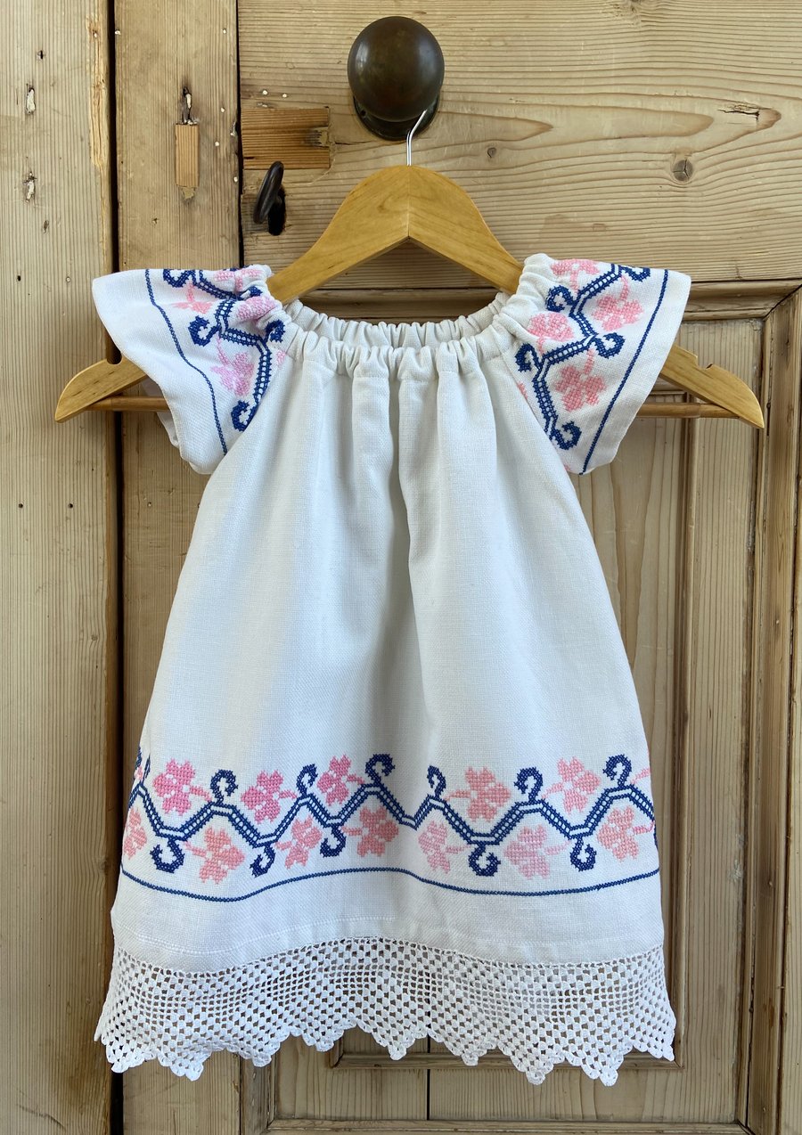 Aztec vintage linen embroidered dress. Age 1-2 years 
