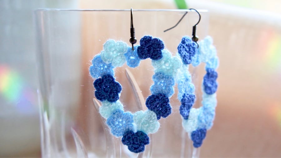 Microcrochet Blue Florals Earrings 